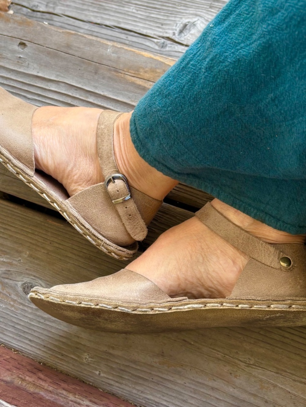 Beautiful Handmade Turkish Shoes - Picture 9 of 16